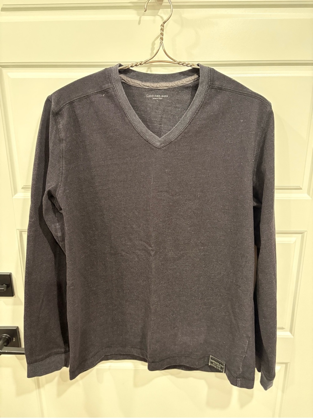 Calvin Klein Jeans Men's V-Neck Sweater - Dark Gray